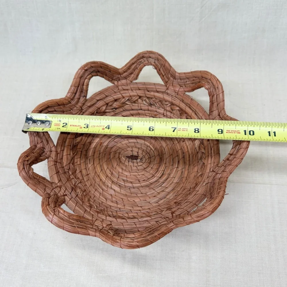 Vintage Hand Woven Pine Needle Basket Scalloped Edge Boho Brown Round Bowl 9.5in